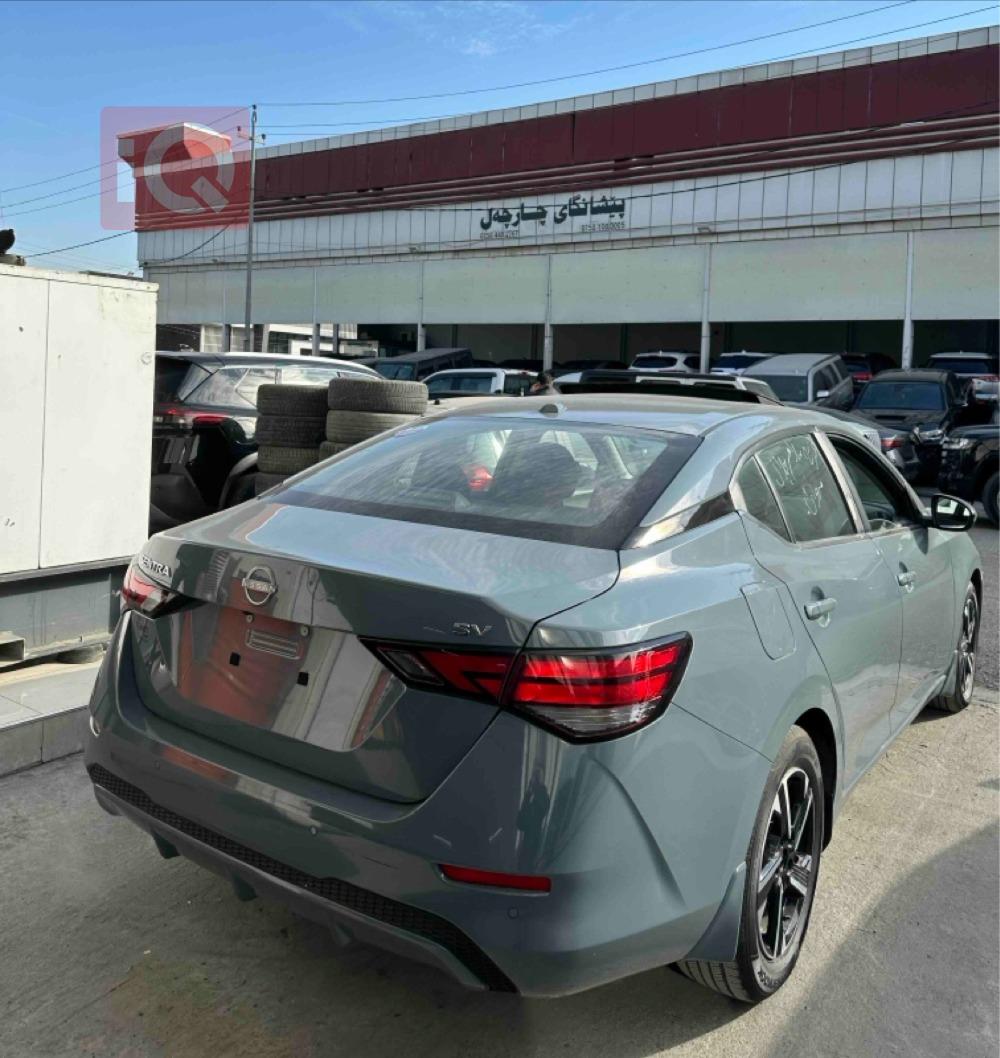 نيسان سنترا